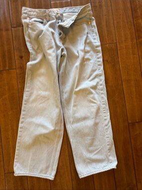 Casual threads woman’s button fly Light Gray jeans 33x30